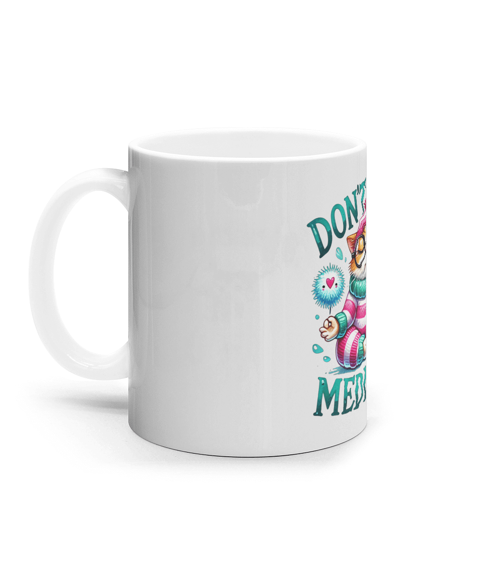 Cană ceramică albă „Don't hate. Meditate” - imagine 2